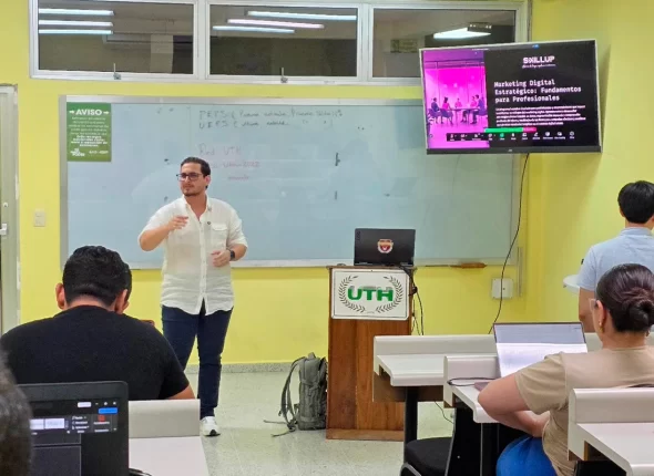 tallar red social noticia